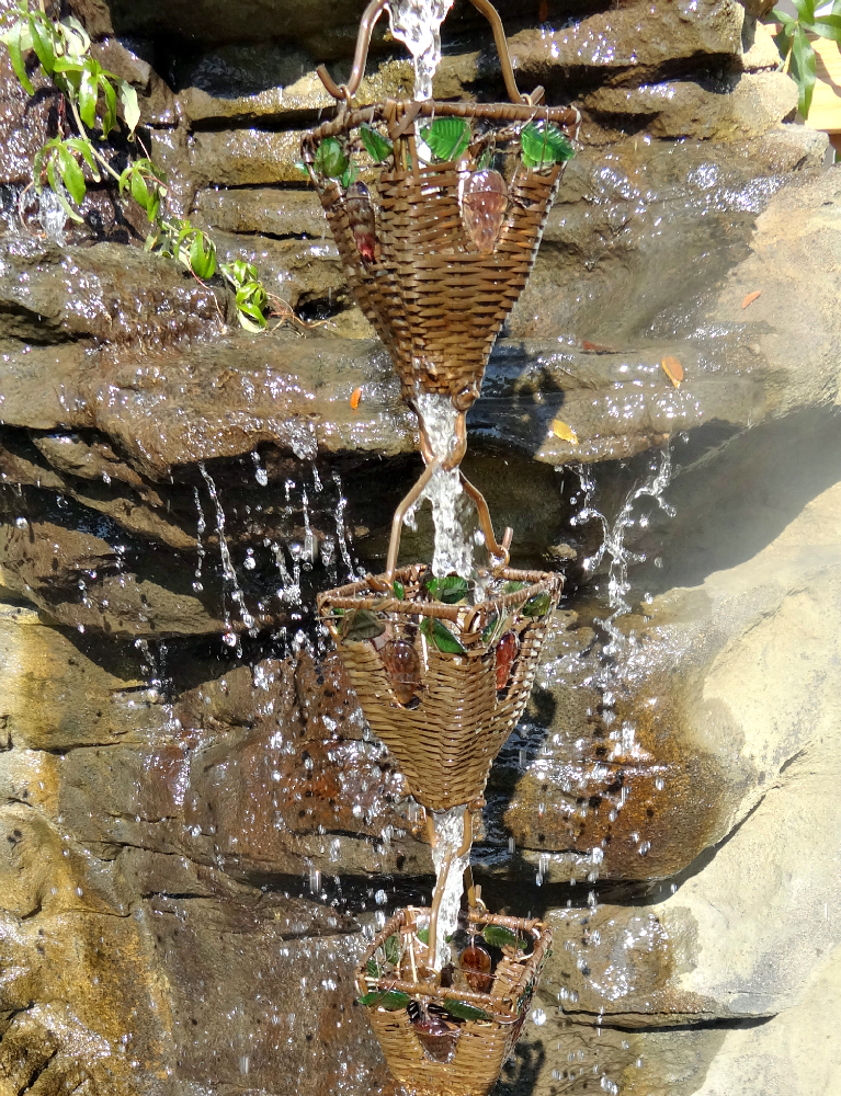 Beautiful Rain Cup Fountains